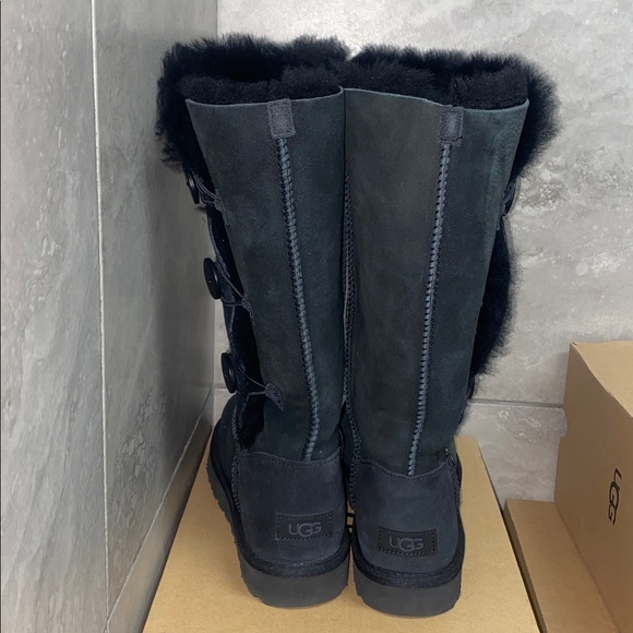 UGG BAILEY BOW - Picture 3 of 5